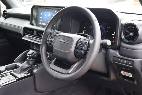 Toyota Land Cruiser Brand new COMMERCIAL styled by seeker with rear seats world tour edition  17