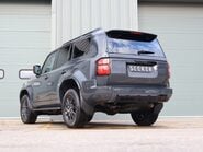 Toyota Land Cruiser COMMERCIAL demo model with roof bars and high gloss black pack  6