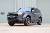 Toyota Land Cruiser COMMERCIAL demo model with roof bars and high gloss black pack 