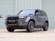 Toyota Land Cruiser COMMERCIAL demo model with roof bars and high gloss black pack  1