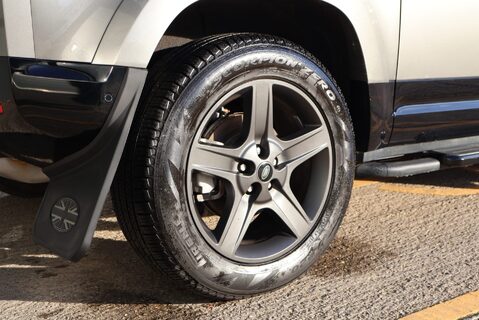 Land Rover Defender 90 X-DYNAMIC SE MHEV STYLED BY SEEKER UK 350 BHP UPGRADE  10