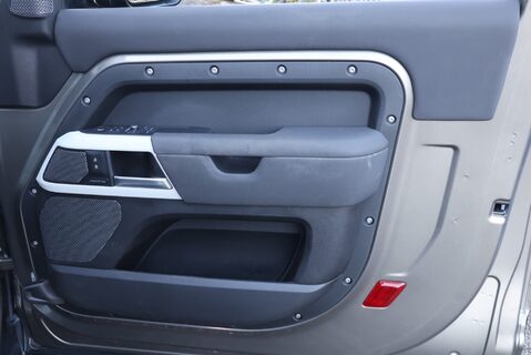 Land Rover Defender 90 X-DYNAMIC SE MHEV STYLED BY SEEKER UK 350 BHP UPGRADE  19