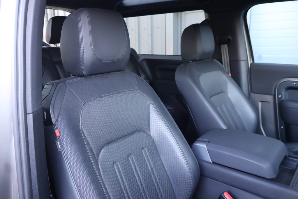 Land Rover Defender 90 X-DYNAMIC SE MHEV STYLED BY SEEKER UK 350 BHP UPGRADE  18