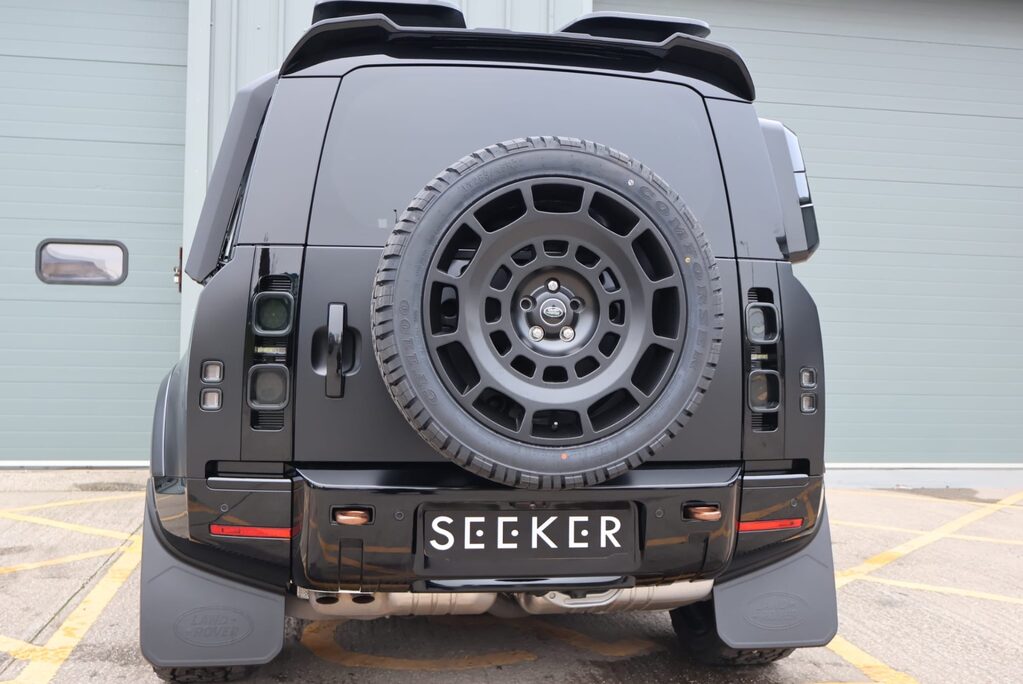 Land Rover Defender 110 2026 Model HARD TOP X-DYNAMIC HSE styled by seeker Rear seats  4