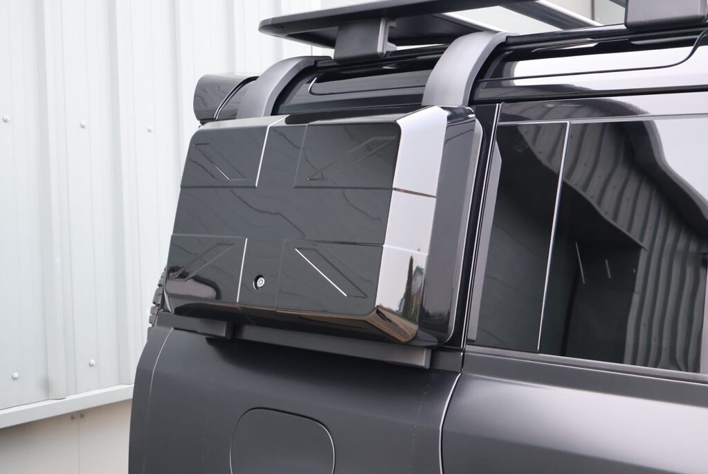 Land Rover Defender 110 2026 Model HARD TOP X-DYNAMIC HSE styled by seeker Rear seats  16