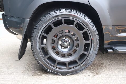 Land Rover Defender 110 2026 Model HARD TOP X-DYNAMIC HSE styled by seeker Rear seats  15