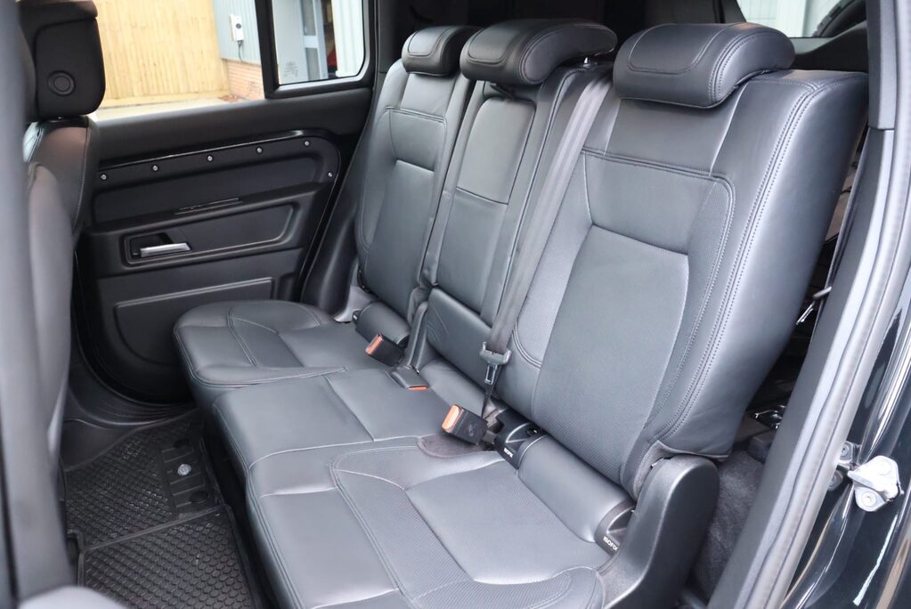 Land Rover Defender 110 2026 Model HARD TOP X-DYNAMIC HSE styled by seeker Rear seats  31