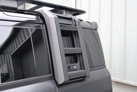 Land Rover Defender 110 2026 Model HARD TOP X-DYNAMIC HSE styled by seeker Rear seats  20