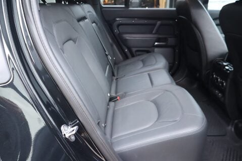 Land Rover Defender 110 P525 V8 Urban Edition  14