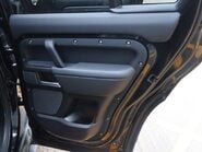Land Rover Defender 110 P525 V8 Urban Edition  24