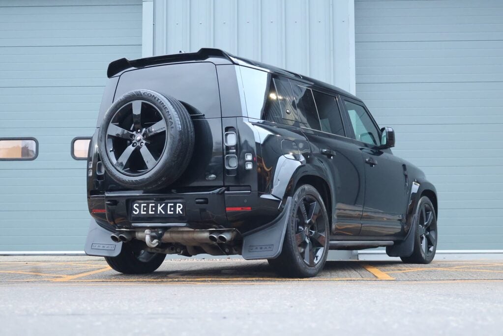 Land Rover Defender 110 P525 V8 Urban Edition  6