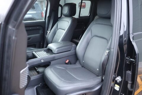 Land Rover Defender 110 P525 V8 Urban Edition  20