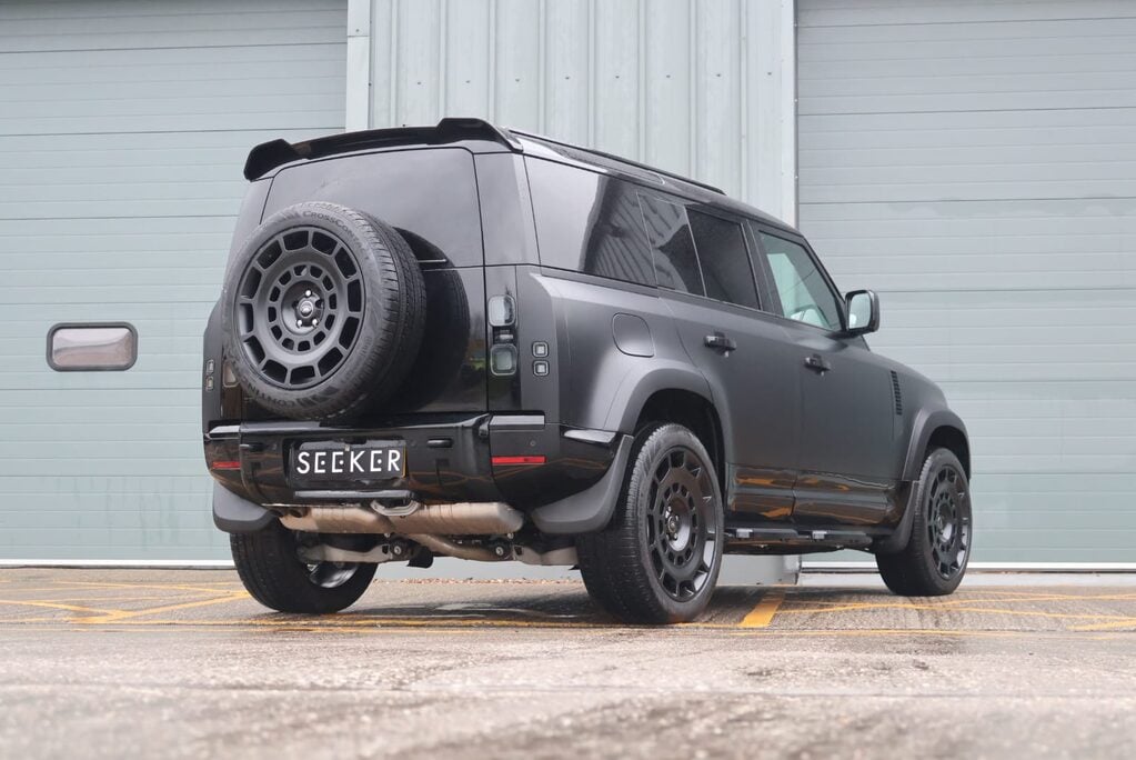 Land Rover Defender 110 HARD TOP X-DYNAMIC D350 HSE 500 TOUR EDITION  ASK ABOUT REAR SEATS 7
