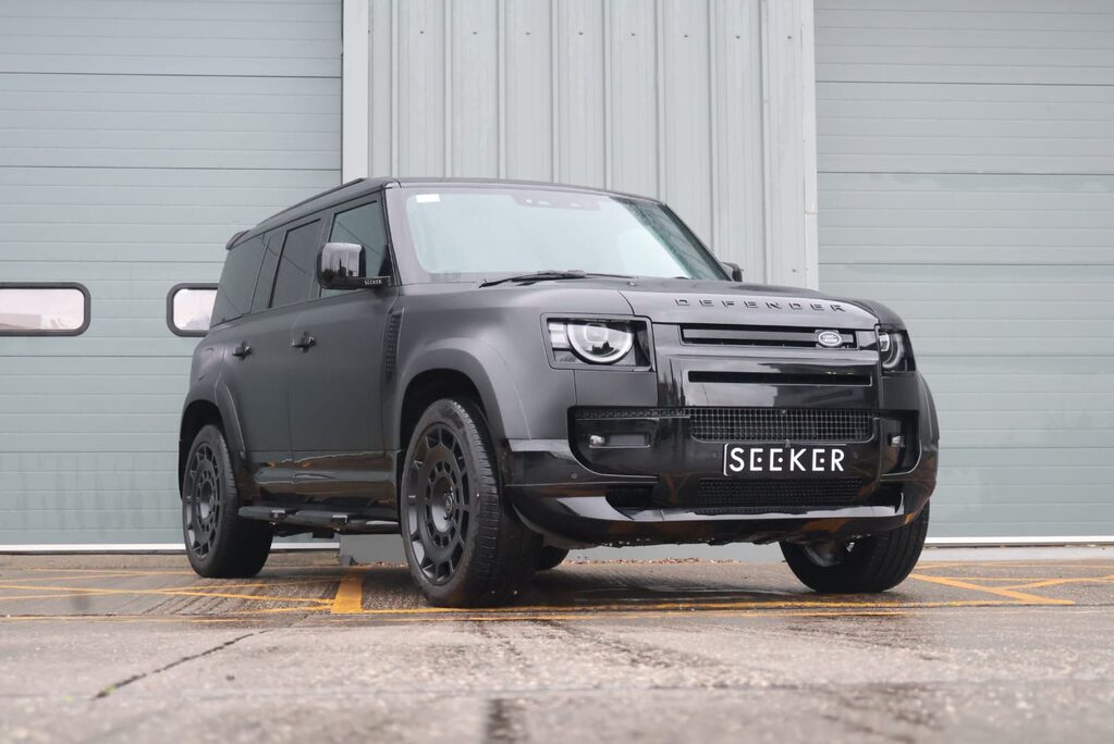 Land Rover Defender 110 HARD TOP X-DYNAMIC D350 HSE 500 TOUR EDITION  ASK ABOUT REAR SEATS 3