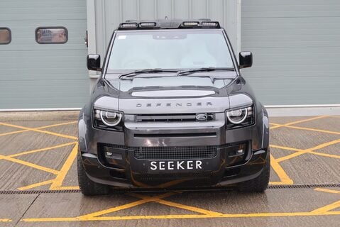 Land Rover Defender 110 2026 110 HARD TOP  HSE 350 FITTED WITH SVR SEAT FRONT AND REAR SEATS 4