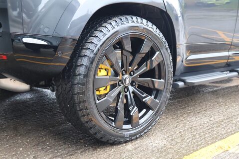 Land Rover Defender 110 2026 HARDTOP S  BIG SPEC WITH UPGRADE SVR FRONT AND REAR SEATS  BY SEEKER  14