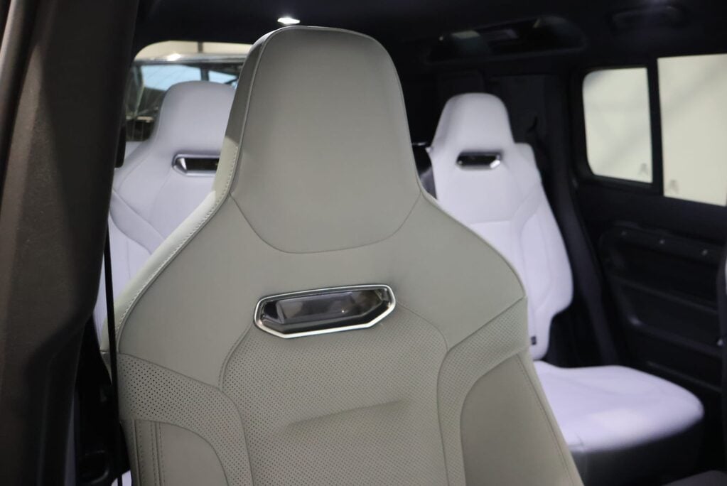 Land Rover Defender 110 2026 HARDTOP S  BIG SPEC WITH UPGRADE SVR FRONT AND REAR SEATS  BY SEEKER  26