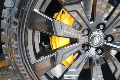 Land Rover Defender 110 2026 HARDTOP S  BIG SPEC WITH UPGRADE SVR FRONT AND REAR SEATS  BY SEEKER  16