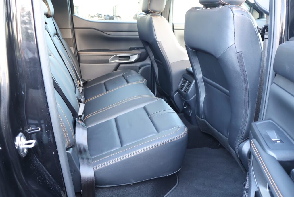 Ford Ranger BRAND NEW WILDTRAK ECOBLUE 2.0 10 SPEED AUTO STYLED BY SEEKER UK 19