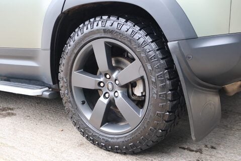 Land Rover Defender 110 P300 HSE STYLED BY SEEKER HUGE SPEC LOOKS AMAZING  PRICE MATCH OFFER  13
