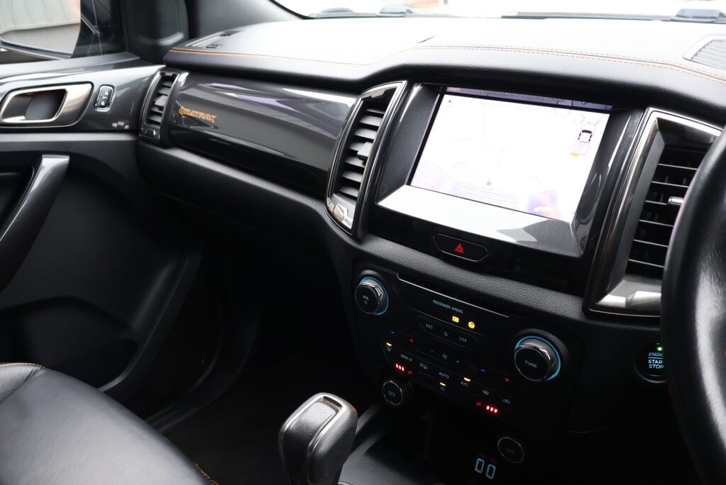 Ford Ranger WILDTRAK TDCI RARE  3.2 T8 wildtrack. Super low miles with styling  22