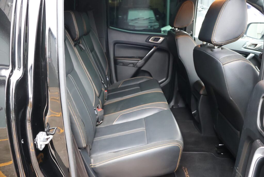 Ford Ranger WILDTRAK TDCI RARE  3.2 T8 wildtrack. Super low miles with styling  14