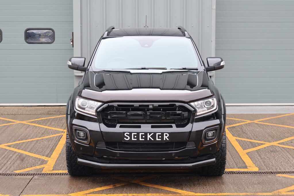 Ford Ranger WILDTRAK TDCI RARE  3.2 T8 wildtrack. Super low miles with styling  2