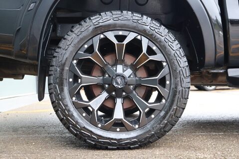 Ford Ranger WILDTRAK TDCI RARE  3.2 T8 wildtrack. Super low miles with styling  12