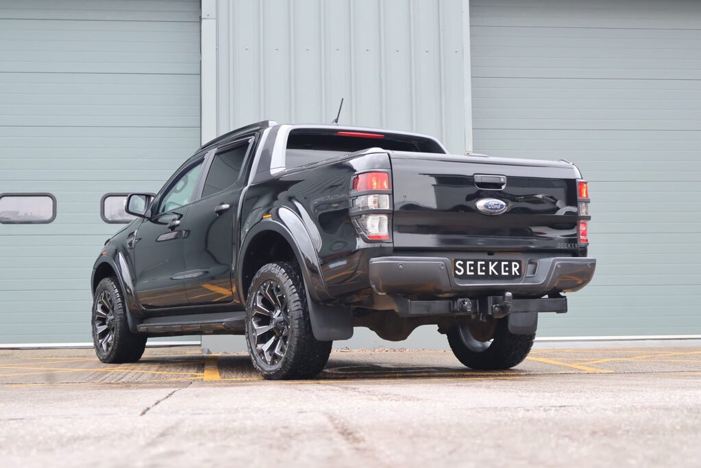 Ford Ranger WILDTRAK TDCI RARE  3.2 T8 wildtrack. Super low miles with styling  10