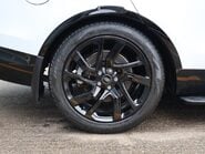 Land Rover Discovery R-DYNAMIC SE MHEV In RARE PEARL WHITE BLACK ROOF AND REAR SEATS  LOW MILES  10