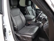 Land Rover Discovery R-DYNAMIC SE MHEV In RARE PEARL WHITE BLACK ROOF AND REAR SEATS  LOW MILES  15
