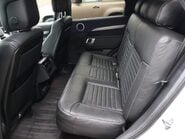 Land Rover Discovery R-DYNAMIC SE MHEV In RARE PEARL WHITE BLACK ROOF AND REAR SEATS  LOW MILES  22
