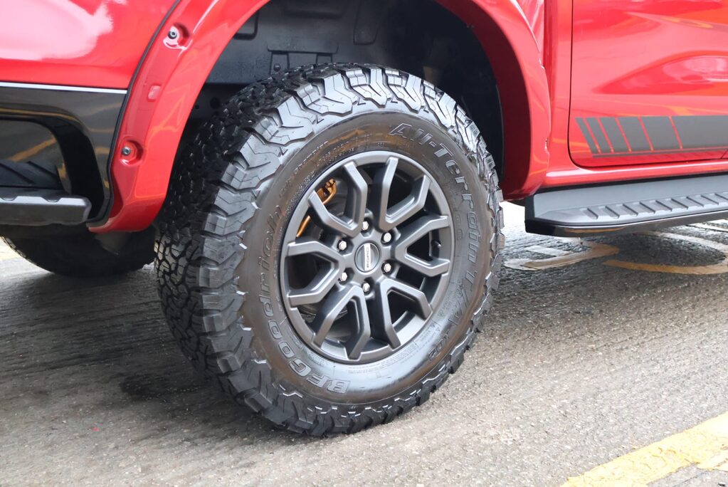 Ford Ranger WILDTRAK ECOBLUE STYLED BY SEEKER UK PRICE MATCH OFFER  10