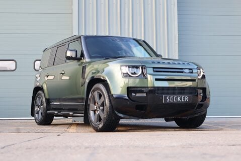 Land Rover Defender 110 75 reg   HARD TOP X-DYNAMIC 350 HSE seeker styled genuine rear seat fitted 3