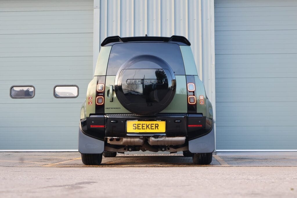 Land Rover Defender 110 75 reg   HARD TOP X-DYNAMIC 350 HSE seeker styled genuine rear seat fitted 6