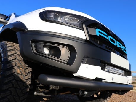 Ford Ranger 2020 3.2 litre vs 2.0 litre Bi-Turbo Tow test by Mountain Trail RV