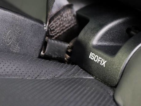 HSE Trim seat conversion for Land rover 2021 all-new Defender 110 Commercial: Genuine Land Rover seats, with ISOFIX 2