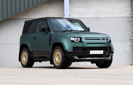 With bold looks and unstoppable spirit, our matte pine wrapped Land Rover Defender with Porsche Gold alloys and vintage tan leather interior has arrived