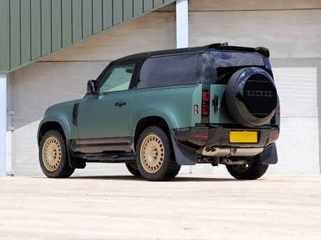 With bold looks and unstoppable spirit, our matte pine wrapped Land Rover Defender with Porsche Gold alloys and vintage tan leather interior has arrived 13