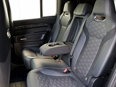 Land Rover Defender and Discovery seat conversions from SEEKER 5