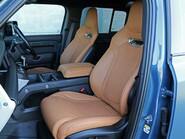 Defender 110 Commercial 6