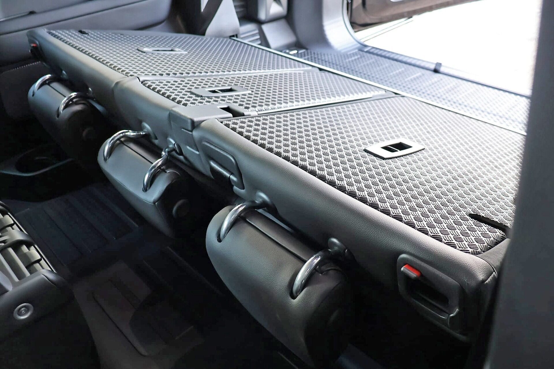 Defender 90 Commercial, Seat Conversions | Seeker UK