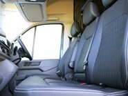 Volkswagen Crafter 12