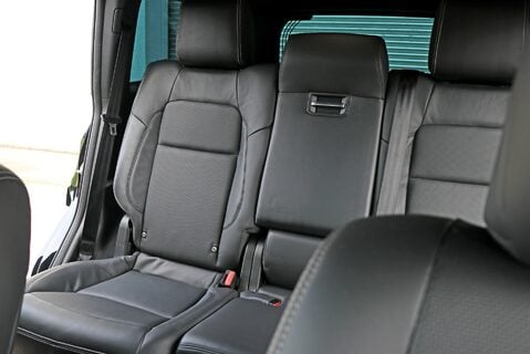 2025 Land Cruiser Commercial 12