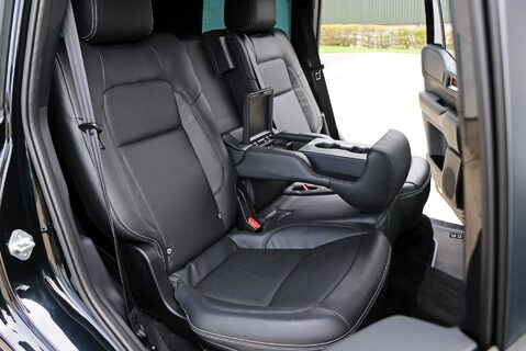 2025 Land Cruiser Commercial 14