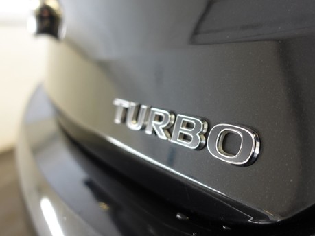 Vauxhall Astra 1.4i Turbo Elite Nav Euro 6 5dr 1
