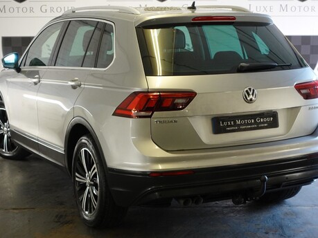 Volkswagen Tiguan 2.0 TDI SE Navigation DSG Euro 6 (s/s) 5dr 2