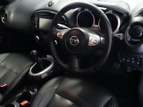 Nissan Juke 1.2 DIG-T Tekna Euro 5 (s/s) 5dr Euro 5 11