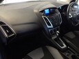 Ford Focus 1.6 Zetec Powershift Euro 5 5dr 19