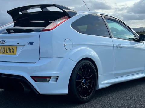 Ford Focus RS 9